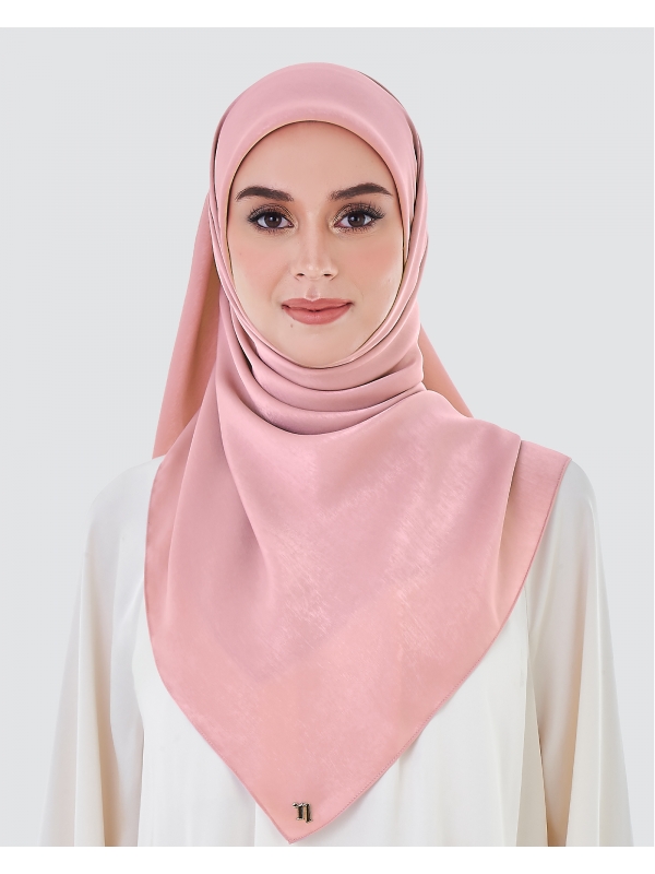 ASHA SATIN SQUARE - TANGO PINK
