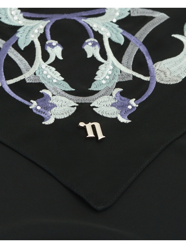 AYANA EMBROIDERED SQUARE - BLACK