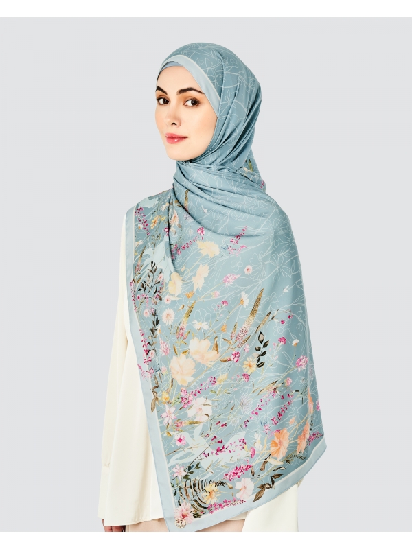 DISNEY X NAELOFAR BAMBI SHAWL - ICE BLUE