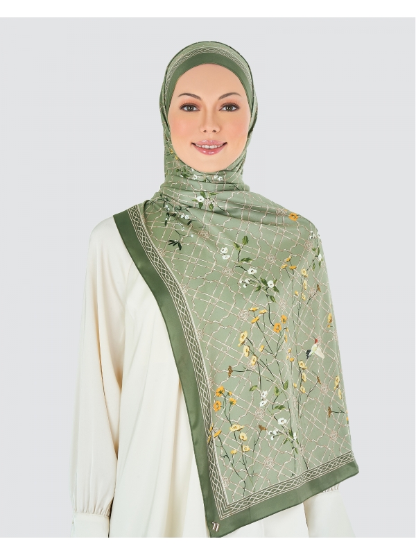BAMBOO TRELLIS SATIN SHAWL - OLIVE GREEN