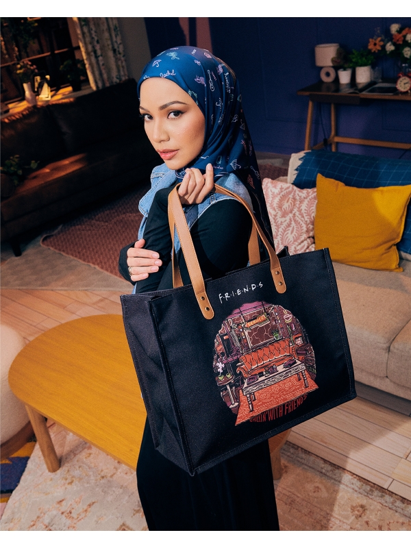 FRIENDS X NAELOFAR THE COFFEE BAG - BLACK