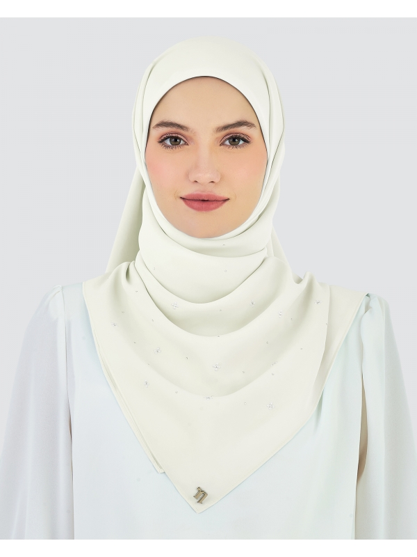 LADY MAYA MATTE SATIN SQUARE - CLOUD
