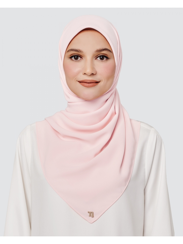 MAYA MATTE SATIN SQUARE - BABY PINK