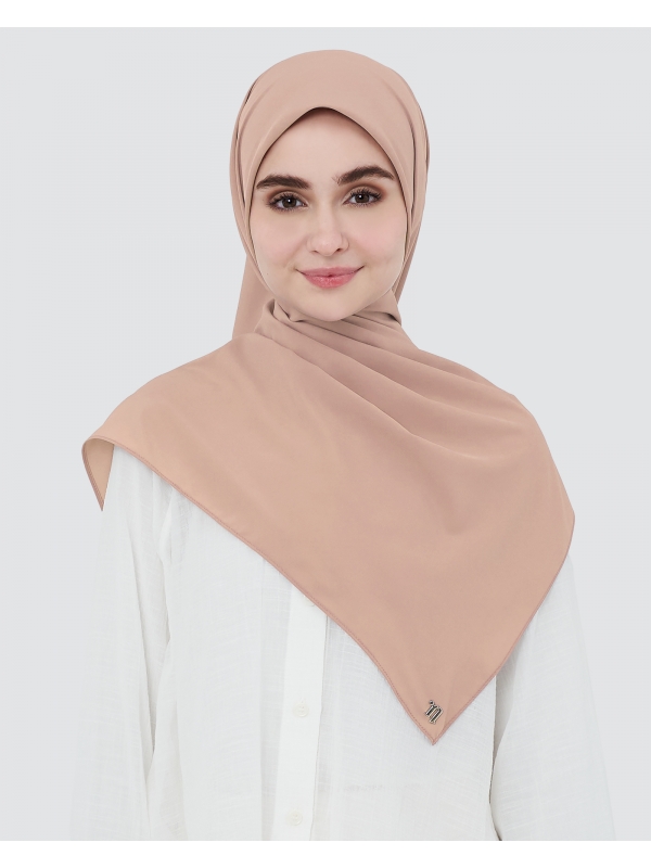 MAYA MATTE SATIN SQUARE - DUSTY PEACH