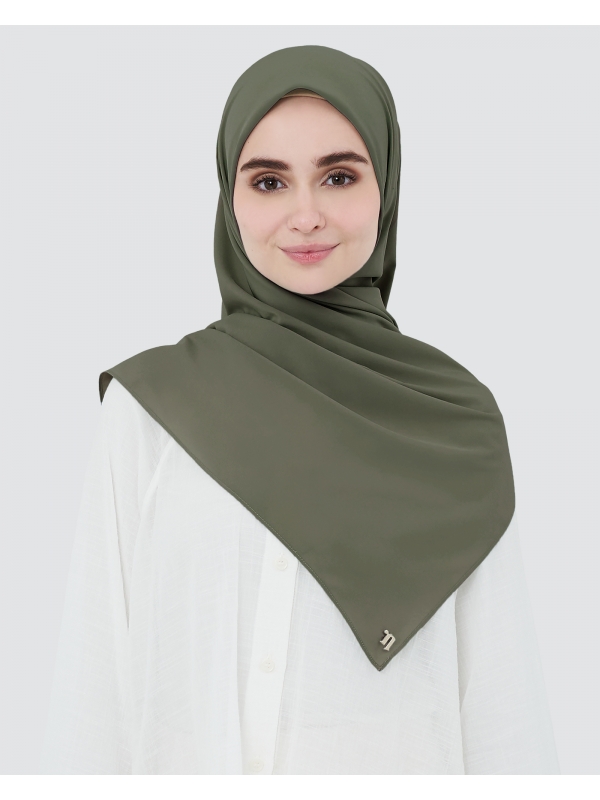 MAYA MATTE SATIN SQUARE - OLIVE GREEN