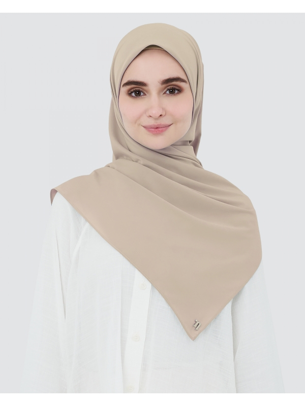 MAYA MATTE SATIN SQUARE - SILVER GREY