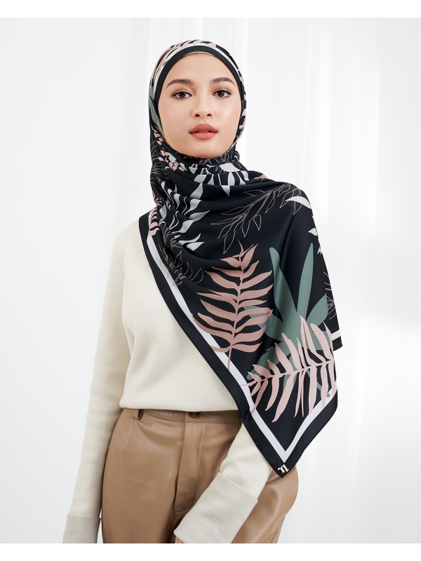 RESORT SHAWL - BLACK