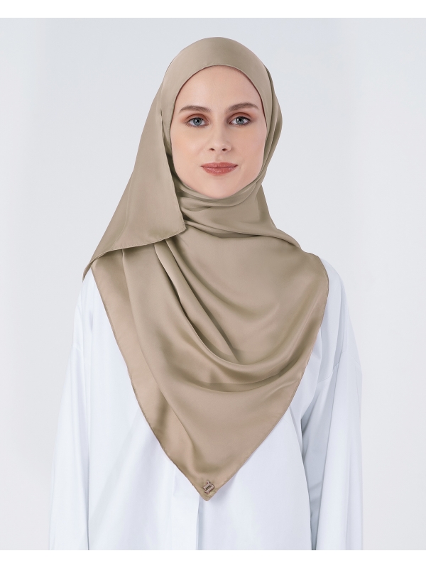 SWARA SATIN SHAWL - SOFT IVORY