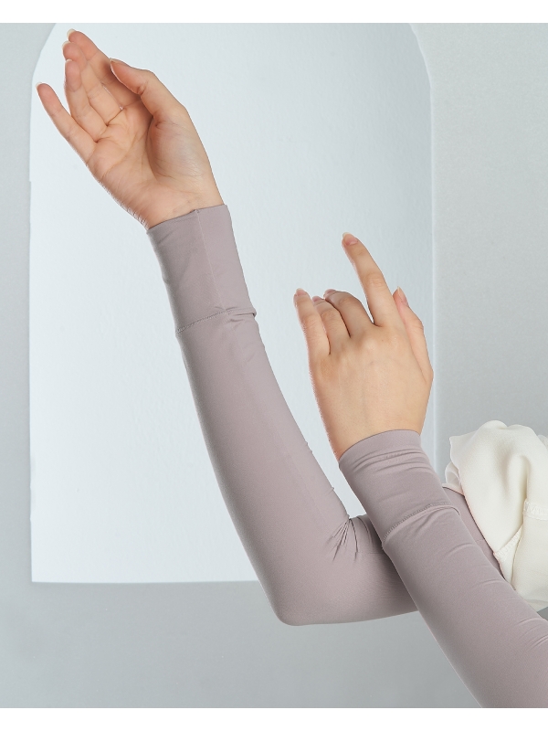 NWEAR AURA HAND SOCKS - BRIDAL ROSE