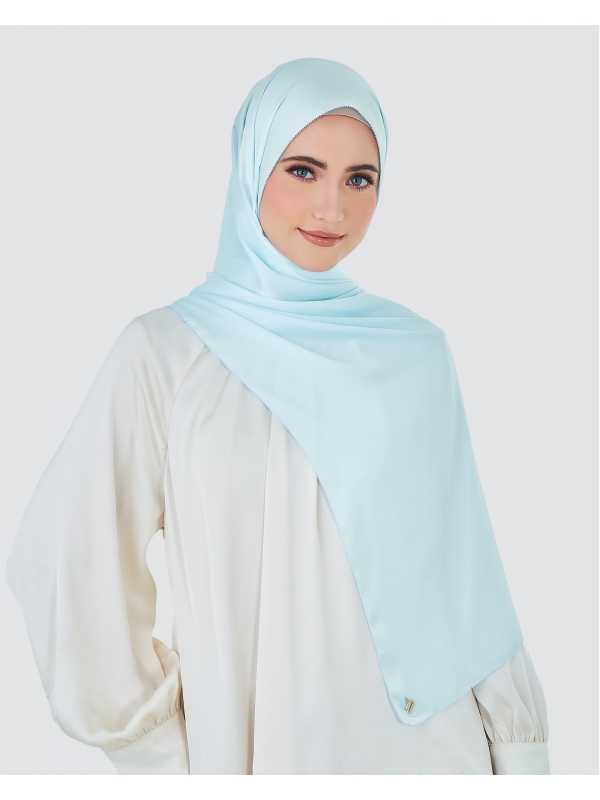 EILA SATIN SHAWL - ICE BLUE