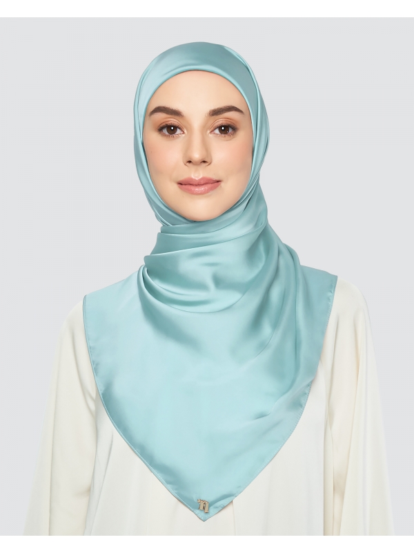 SWARA SATIN SQUARE - COOL BLUE