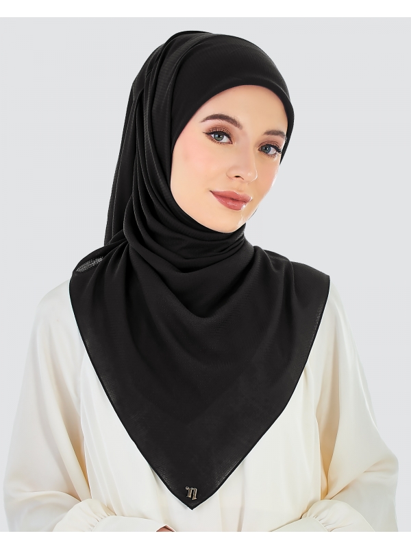 RANIA TEXTURED RAYON SQUARE - BLACK