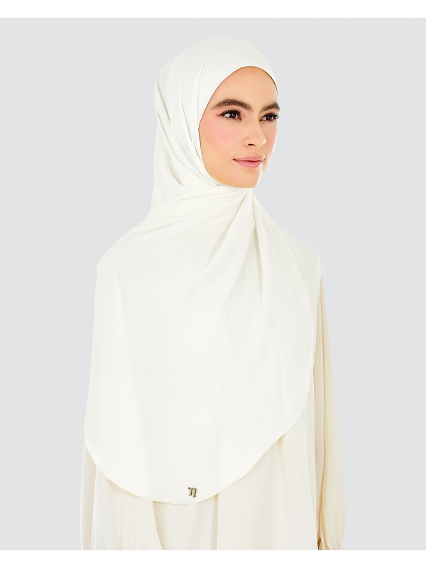 X-PRESS BUBBLE CHIFFON SHAWL - WHITE