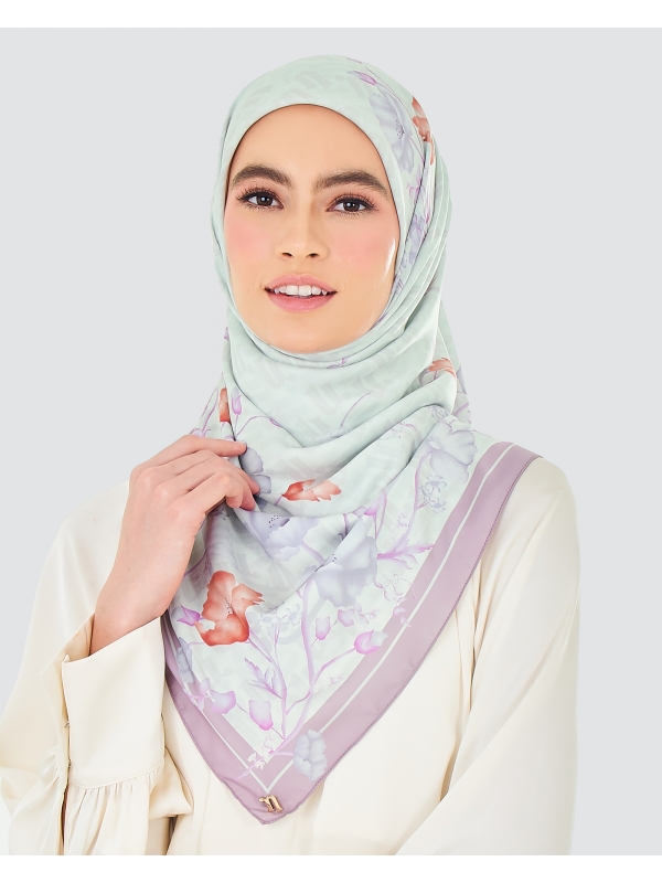 MONOGRAM POPPY SQUARE - BLOSSOM