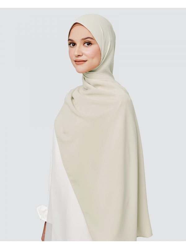 MAYA MATTE SATIN SHAWL - NOUGAT