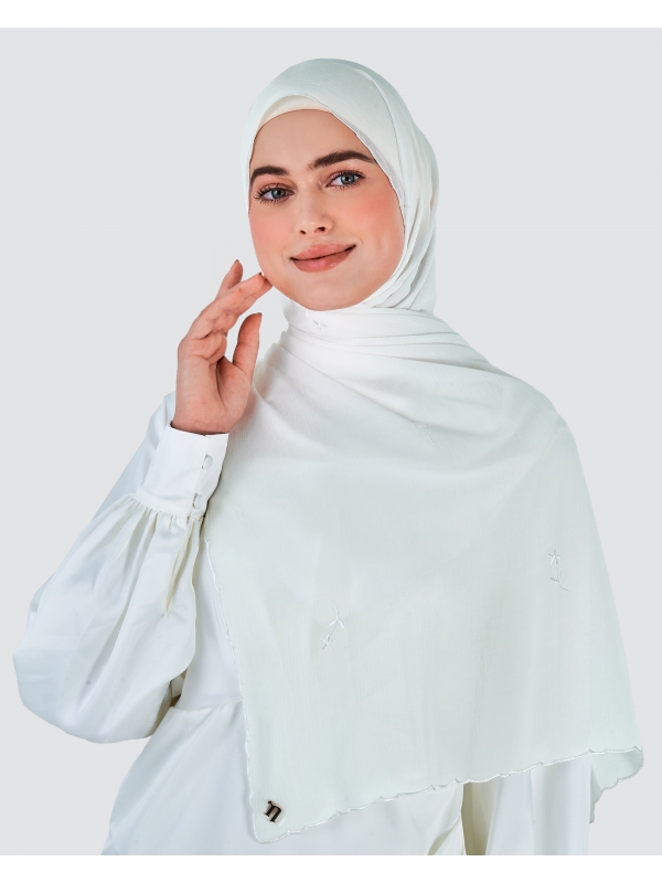DAISY EMBROIDERED SHAWL - SNOW FLAKE