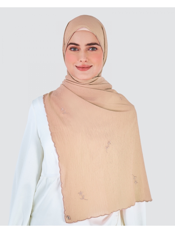 DAISY EMBROIDERED SHAWL - BISCUITS