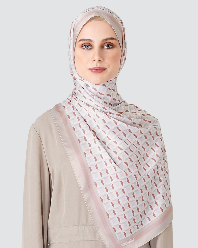 ARMA SHAWL - LIGHT SALMON PEACH
