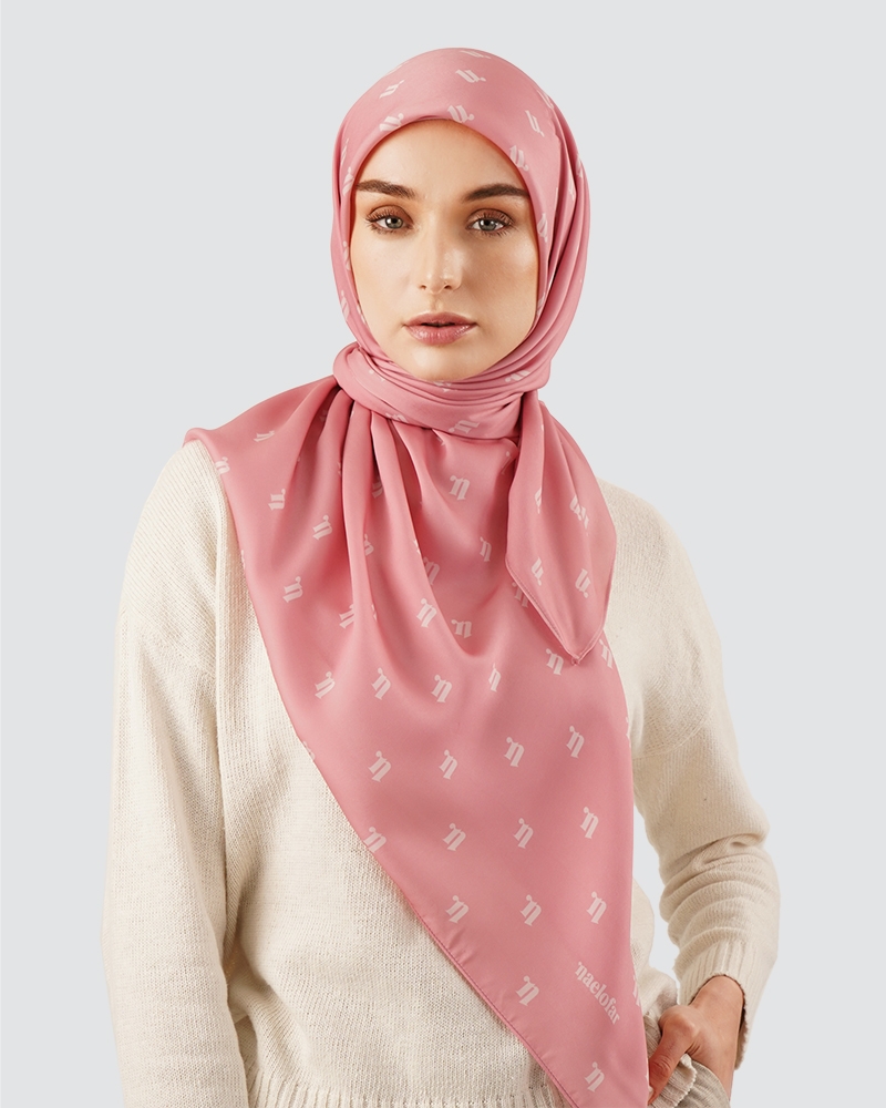 GO FAR MODA - DUSTY PINK SALMON (SQUARE)
