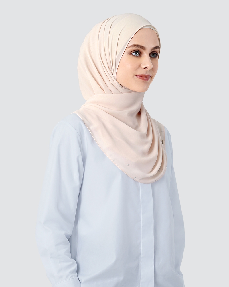 LADY WARDA - MEDIUM CREAM
