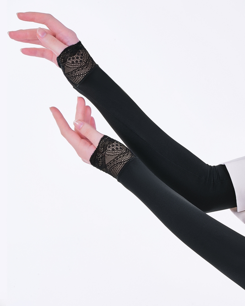NWEAR AURA LACE HAND SOCKS - BLACK