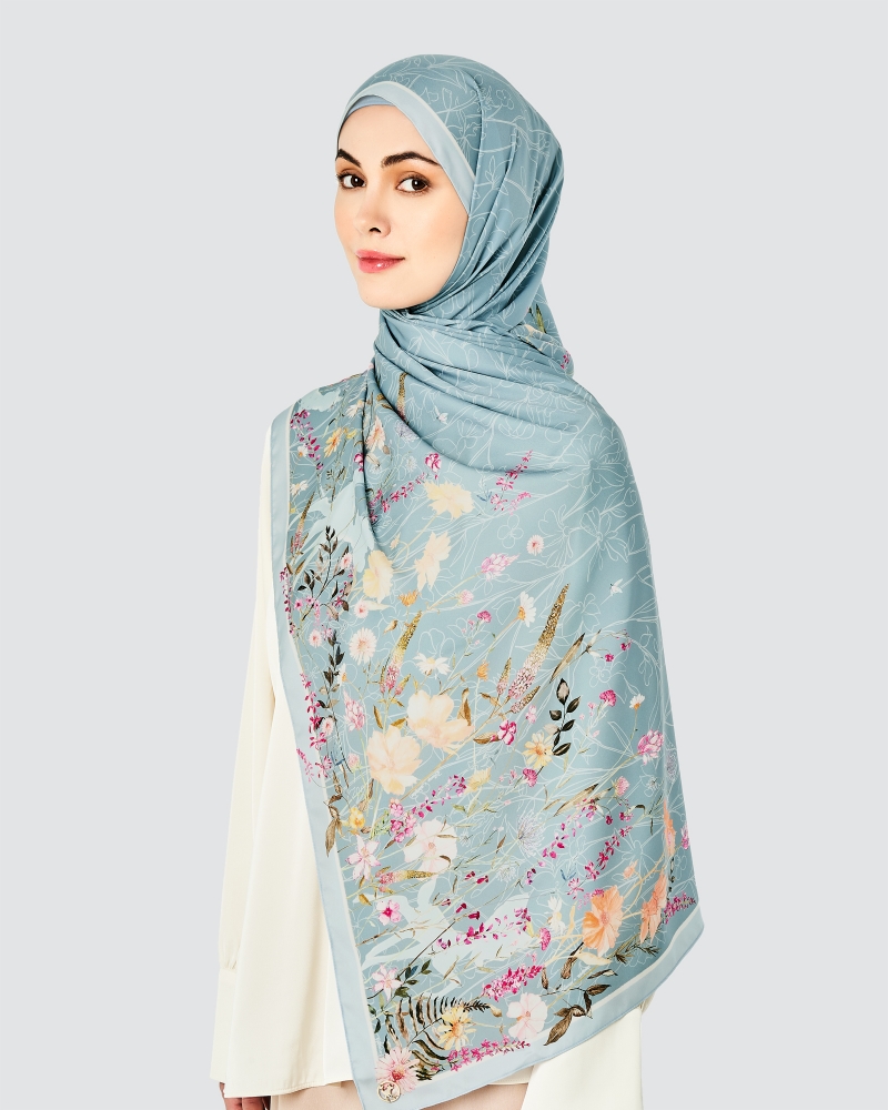 DISNEY X NAELOFAR BAMBI SHAWL - ICE BLUE