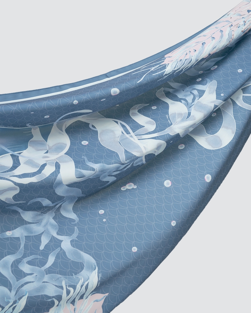 DISNEY X NAELOFAR - THE LITTLE MERMAID SHAWL - BLUE