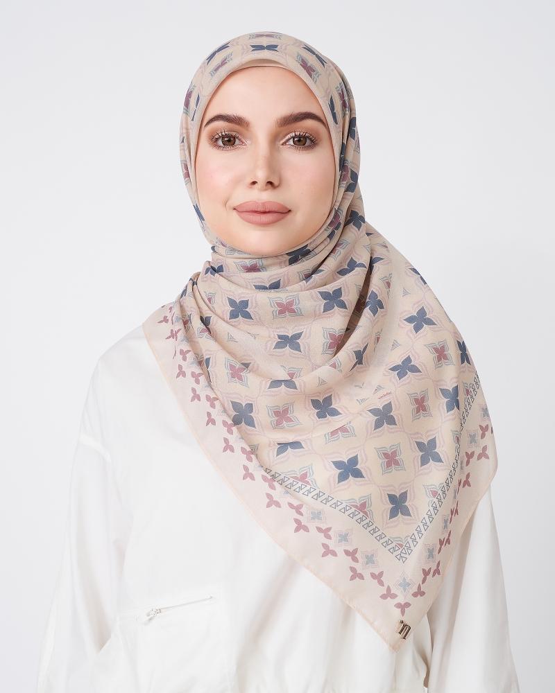 ECHO GEOMETRIC SQUARE - LIGHT NUDE
