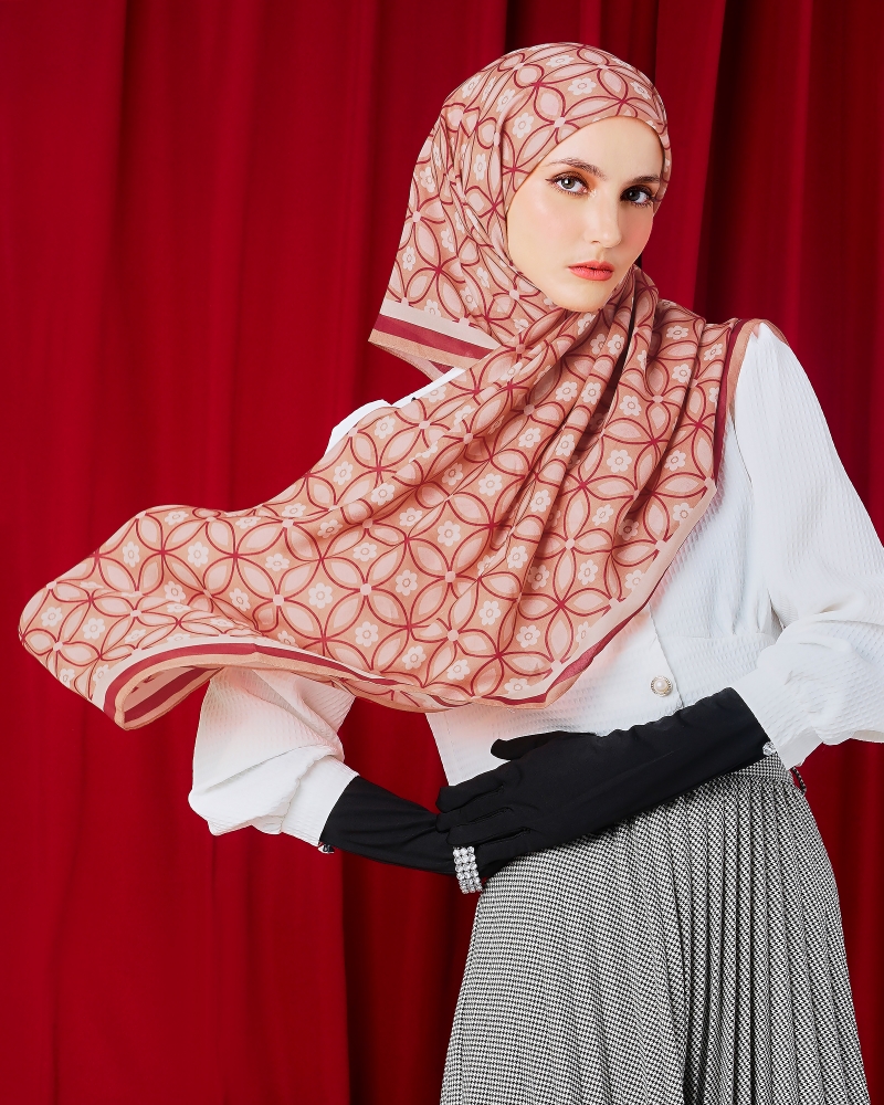 ECHO GEOMETRIC COTTON VOILE SQUARE - POMELO