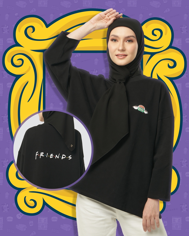 FRIENDS X NAELOFAR THE JUMPER - CENTRAL PERK - BLACK