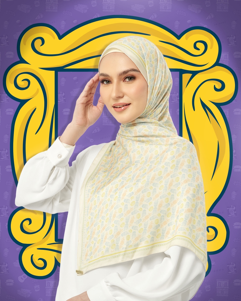 FRIENDS X NAELOFAR THE SHAWL - CENTRAL PERK