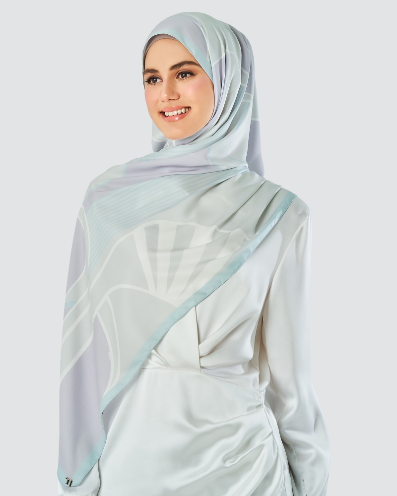 LINEAR RAY SHAWL - SKY