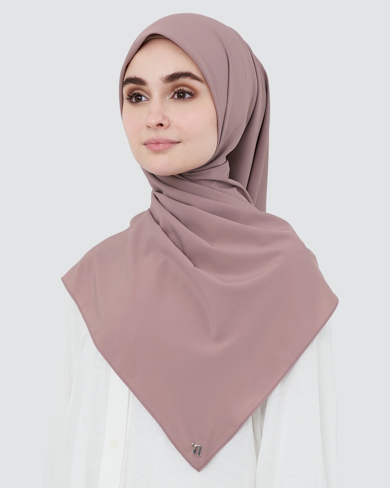 MAYA MATTE SATIN SQUARE - DUSTY PINK