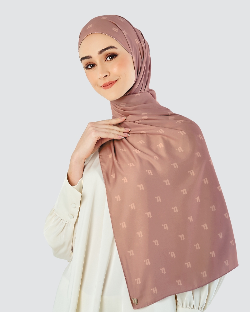 MODA MATTE SATIN SHAWL - HAZELNUT