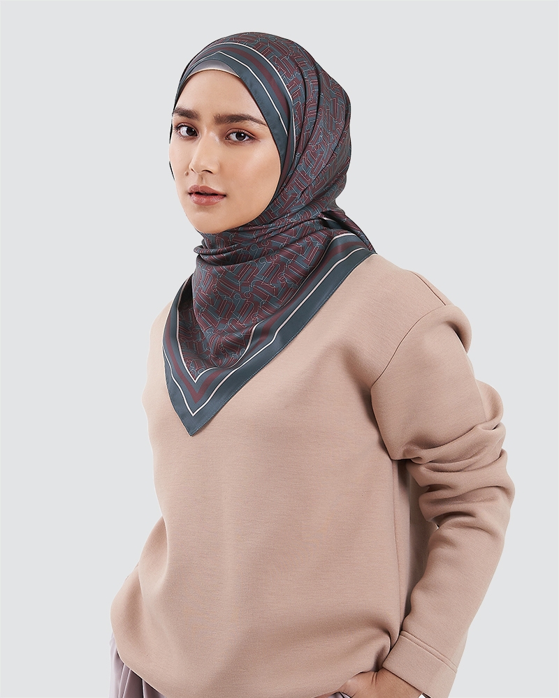 NAELOFAR MONOGRAM SHAWL - DARK RED