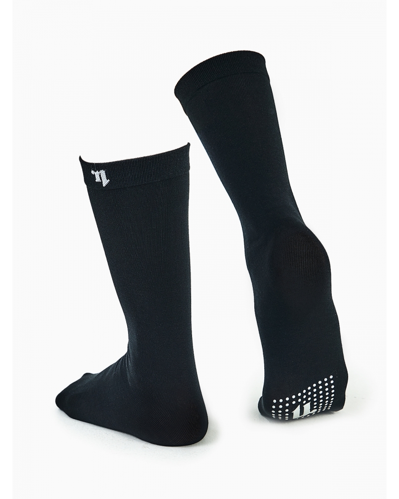 NWEAR ASRAH SOCKS - BLACK