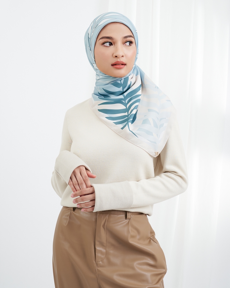 RESORT SQUARE - ICY BLUE