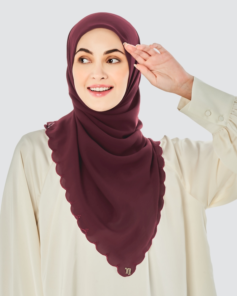 SALOMA EMBROIDERED TEXTURED SQUARE - RUBY RED