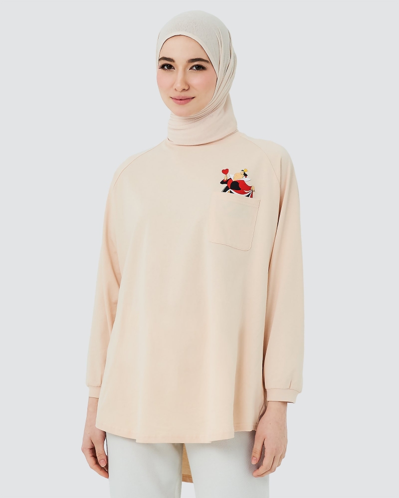 DISNEY X NAELOFAR - ALICE IN WONDERLAND QUEEN TOP