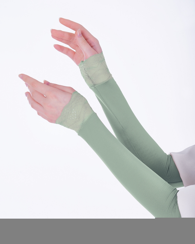 NWEAR AURA LACE HAND SOCKS - SAGE GREEN