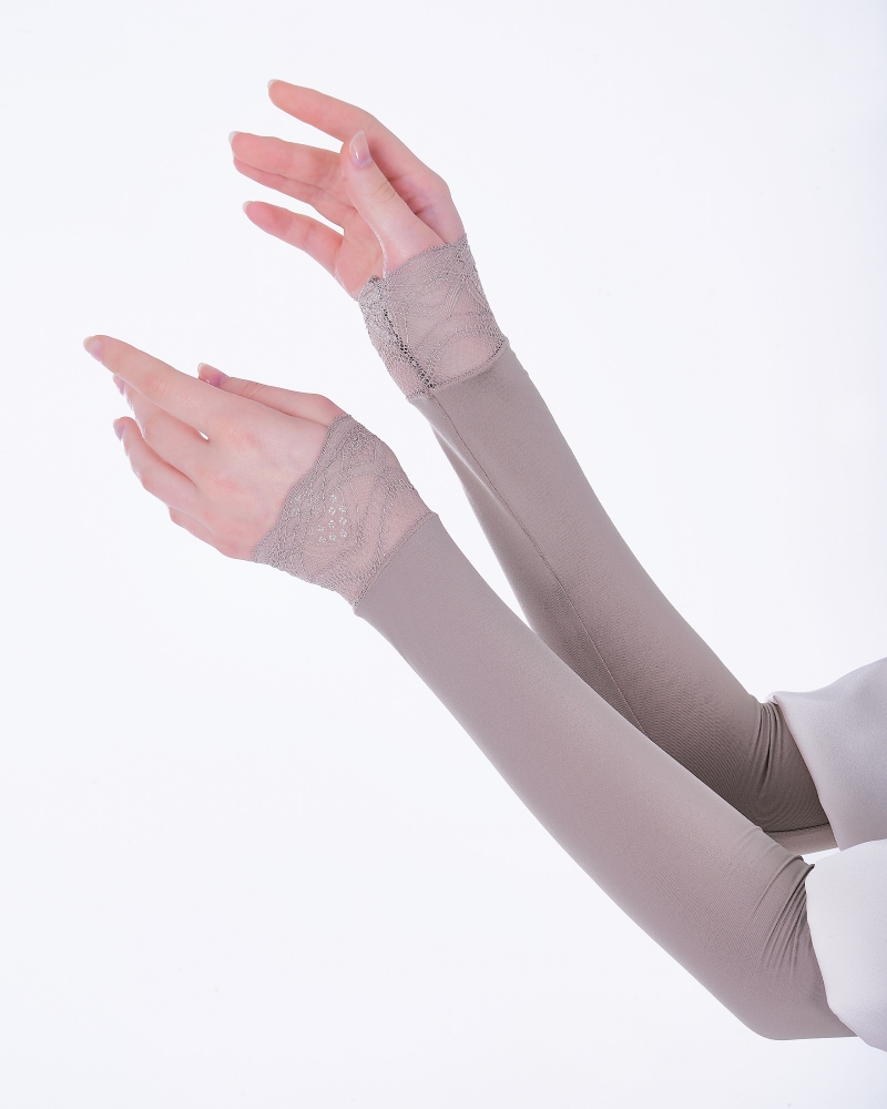 NWEAR AURA LACE HAND SOCKS - DUSTY PURPLE